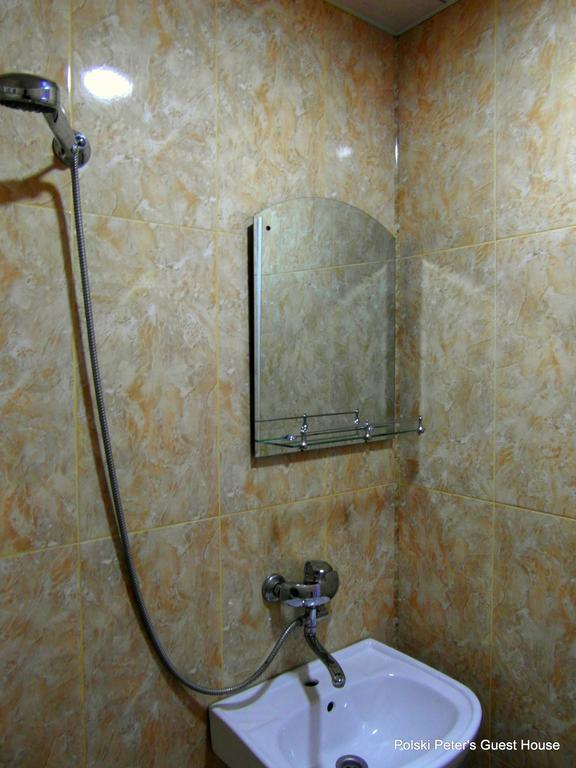 Peter'S Guest House Sighnaghi Bagian luar foto