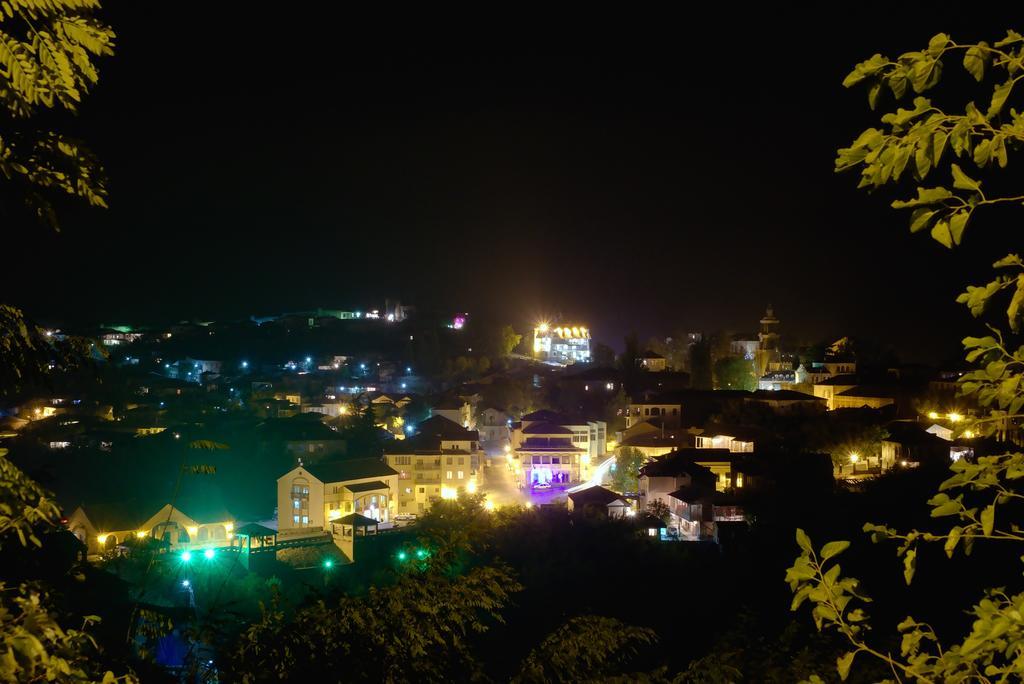 Peter'S Guest House Sighnaghi Bagian luar foto
