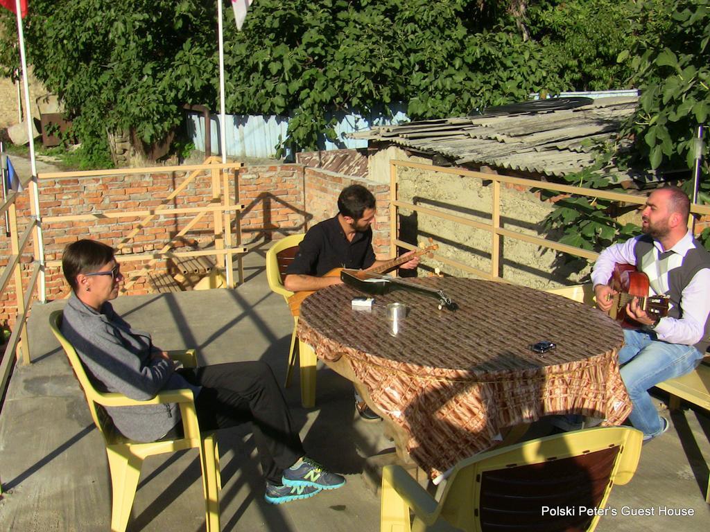 Peter'S Guest House Sighnaghi Bagian luar foto