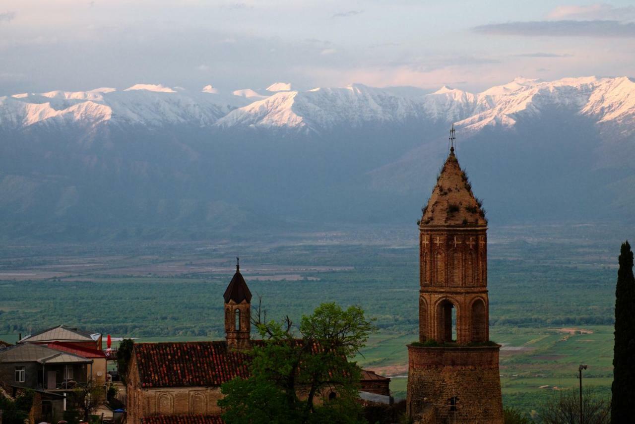 Peter'S Guest House Sighnaghi Bagian luar foto